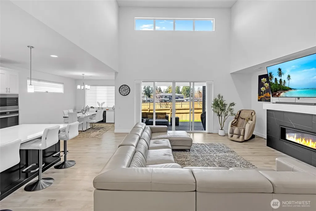 6318 230th Avenue Ct E Buckley WA 98321