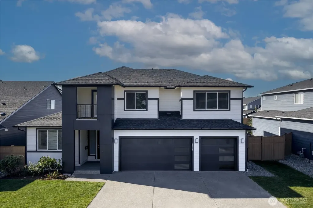 6318 230th Avenue Ct E Buckley WA 98321