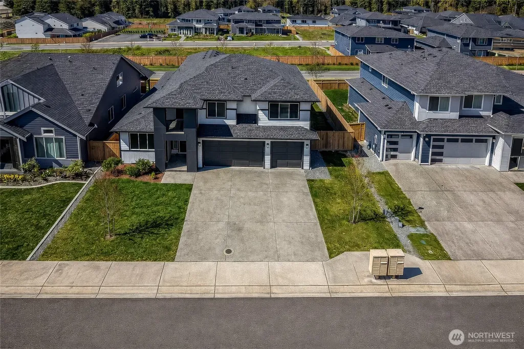 6318 230th Avenue Ct E Buckley WA 98321