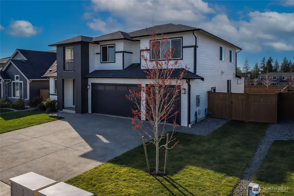 6318 230th Avenue Ct E Buckley WA 98321