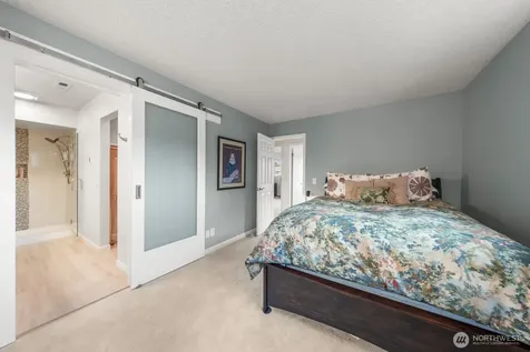 9918 NE 144th Lane Kirkland WA 98034