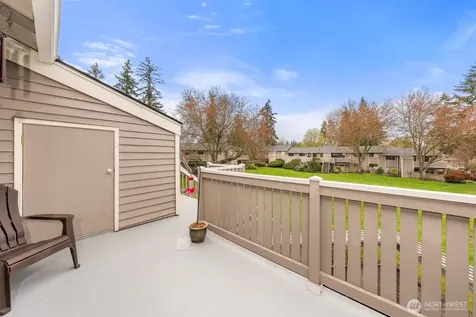 9918 NE 144th Lane Kirkland WA 98034