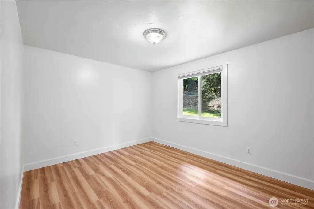 976 Sandy Bend Road Castle Rock WA 98611