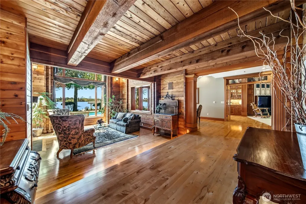 21102 Snag Island Drive E Lake Tapps WA 98391
