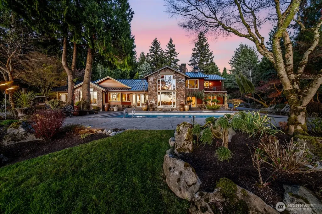 21102 Snag Island Drive E Lake Tapps WA 98391