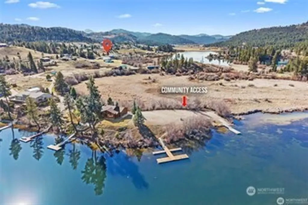 6 Tanager Lane Republic WA 99166