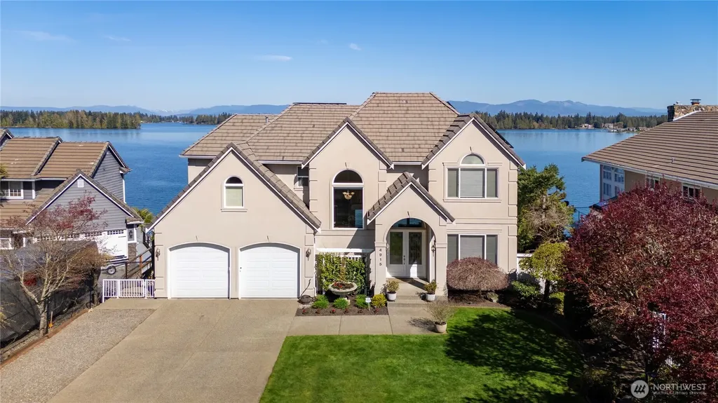 4915 Jenks Point Way E Lake Tapps WA 98391