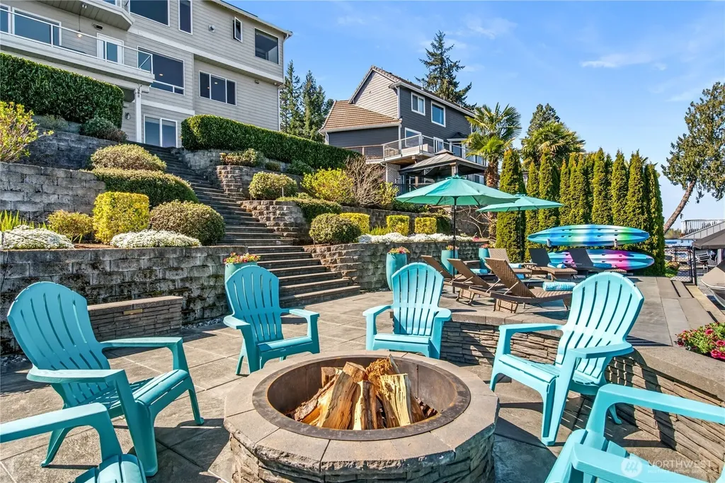 4915 Jenks Point Way E Lake Tapps WA 98391