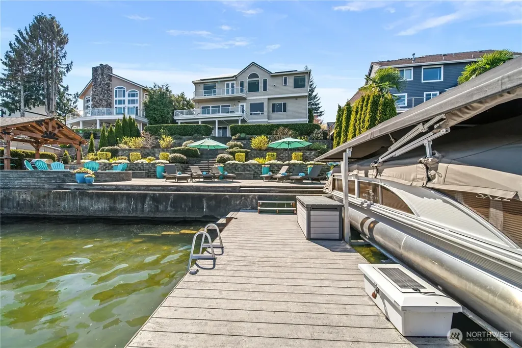 4915 Jenks Point Way E Lake Tapps WA 98391