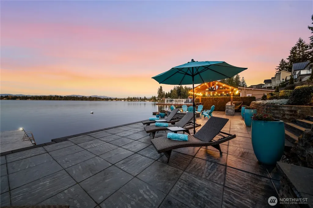 4915 Jenks Point Way E Lake Tapps WA 98391