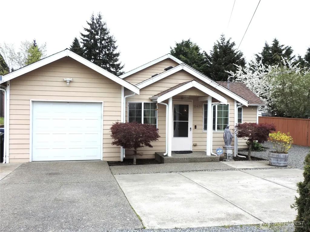 11426 15th Avenue SW Seattle WA 98146