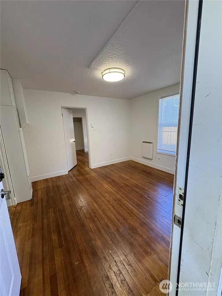 2110 NE 85th Street Seattle WA 98115