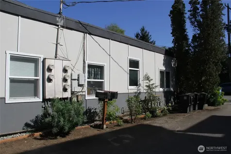 2110 NE 85th Street Seattle WA 98115