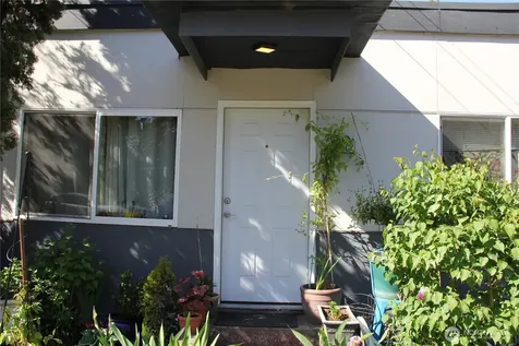 2110 NE 85th Street Seattle WA 98115