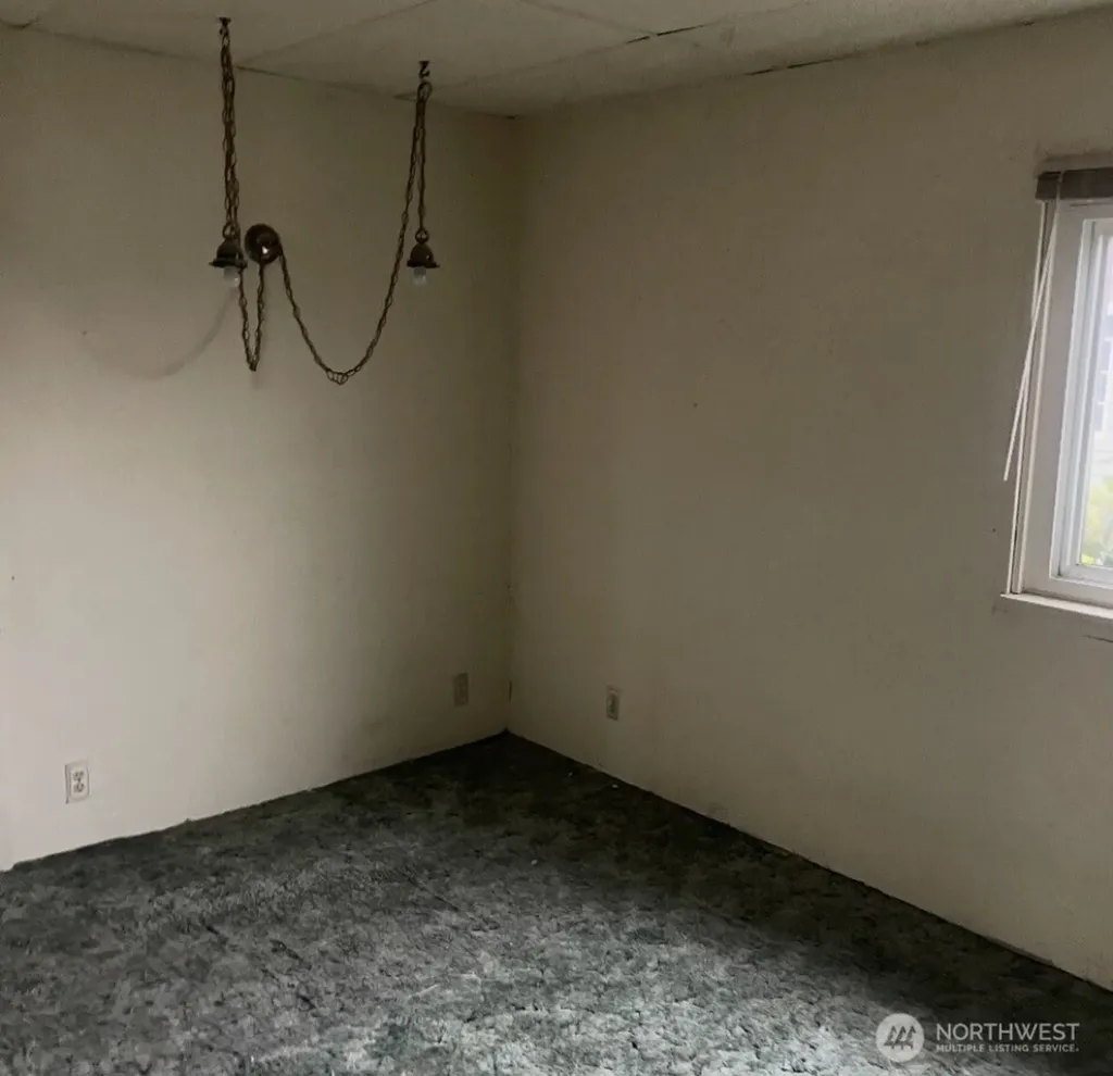 201 Emerson Avenue Hoquiam WA 98550