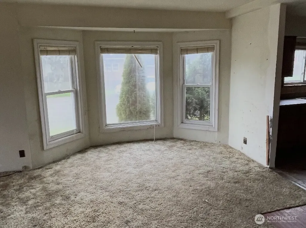 201 Emerson Avenue Hoquiam WA 98550