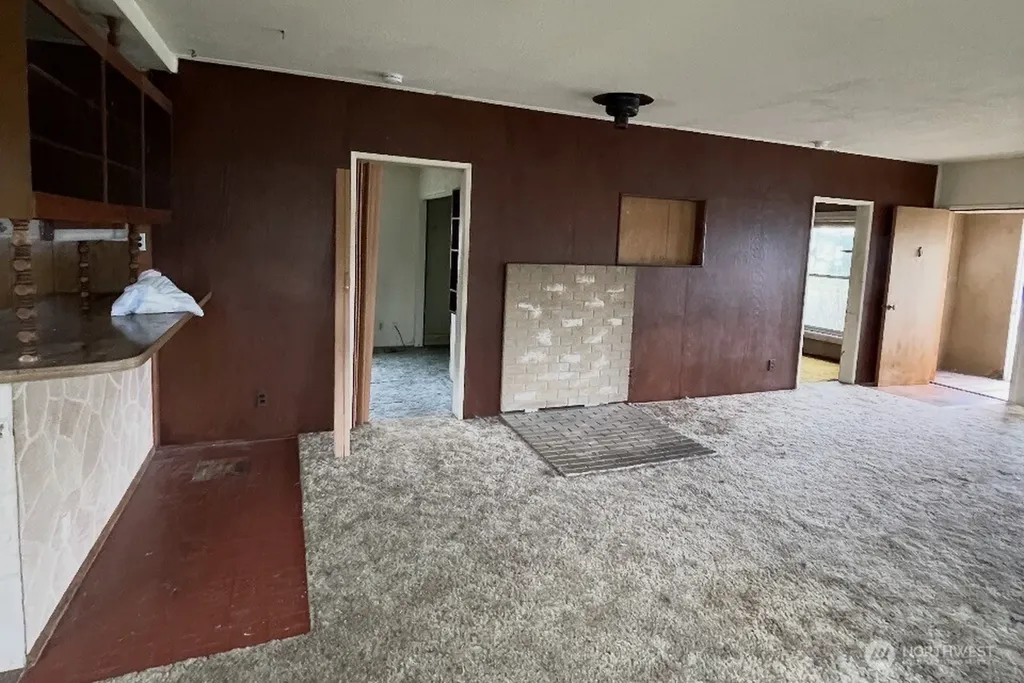 201 Emerson Avenue Hoquiam WA 98550