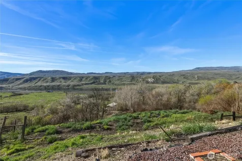 3507 Highway 155 Coulee Dam WA 99116