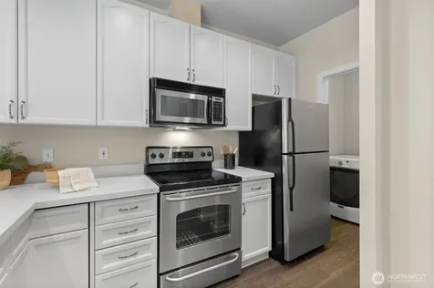 10909 Avondale Road NE Redmond WA 98052