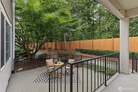 10909 Avondale Road NE Redmond WA 98052