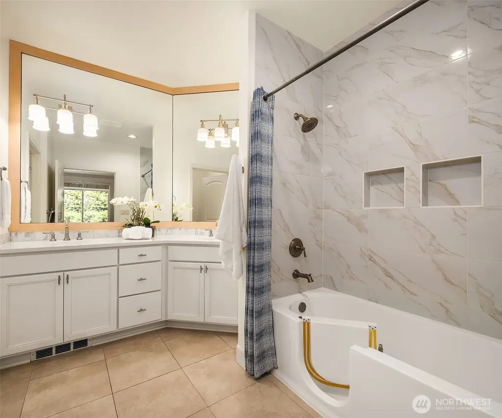 8850 Redmond Woodinville Road NE Redmond WA 98052