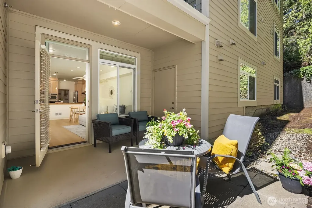 8850 Redmond Woodinville Road NE Redmond WA 98052