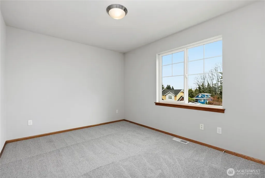 2906 S 135th Street Tukwila WA 98168