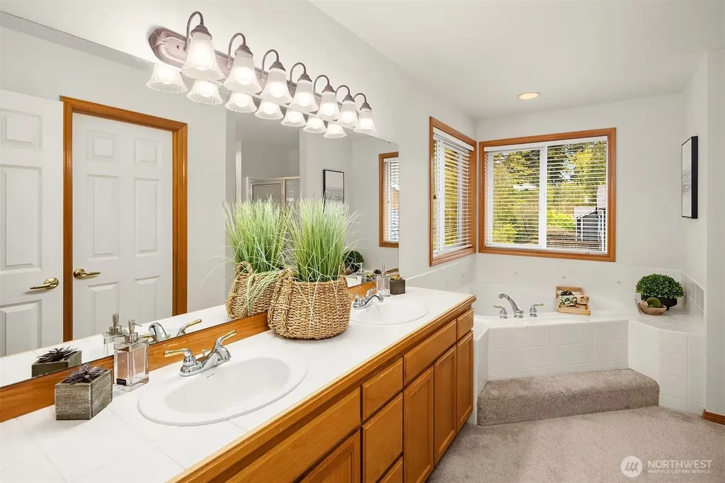1102 185th Street SE Bothell WA 98012