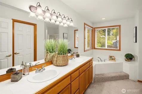 1102 185th Street SE Bothell WA 98012