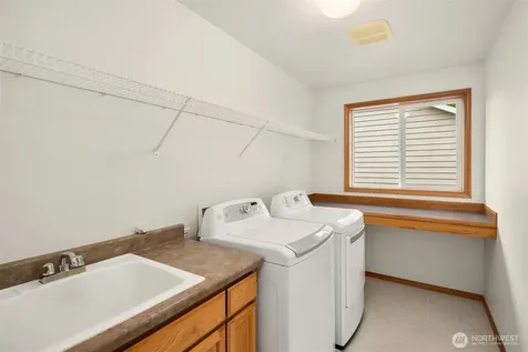 1102 185th Street SE Bothell WA 98012