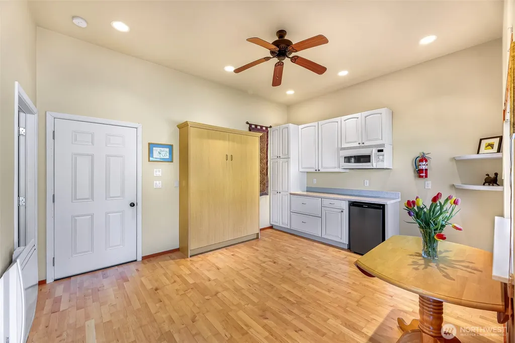 3807 E Smith Road Bellingham WA 98226
