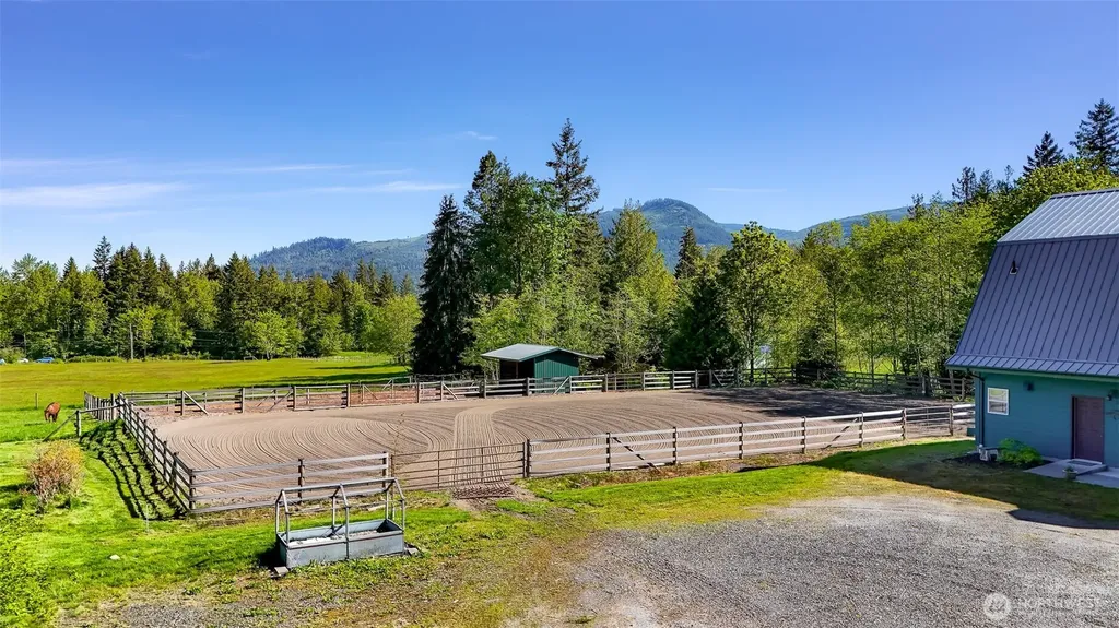 3807 E Smith Road Bellingham WA 98226