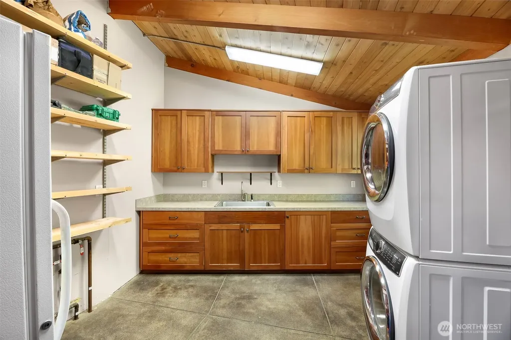 3807 E Smith Road Bellingham WA 98226