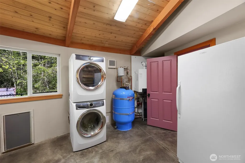 3807 E Smith Road Bellingham WA 98226