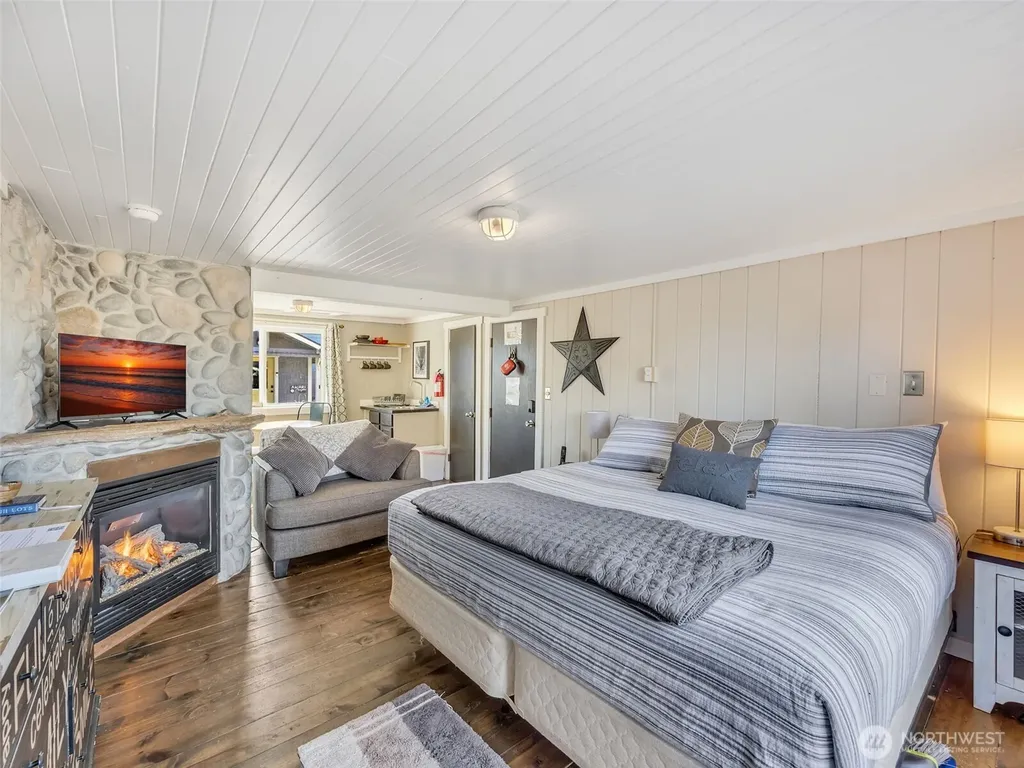 105 Ocean Beach Boulevard Long Beach WA 98631
