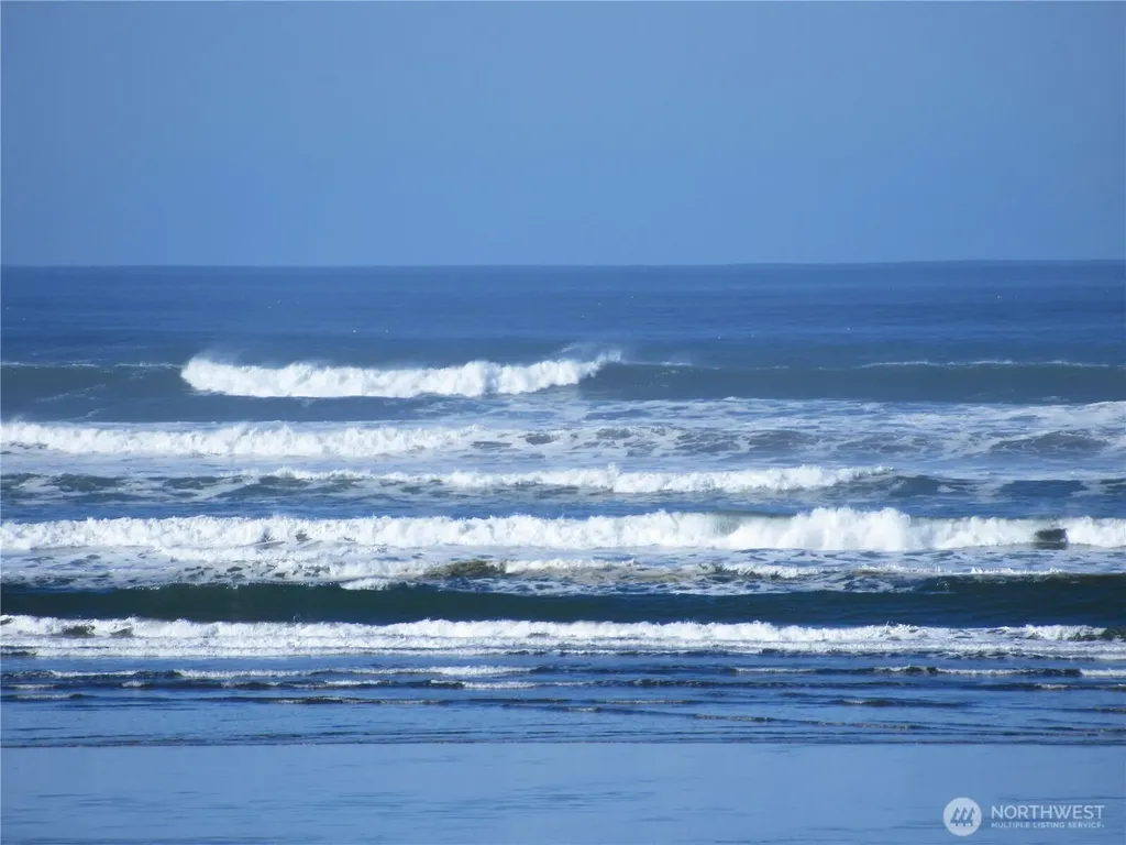 319 Sand Dune Avenue NW Ocean Shores WA 98569