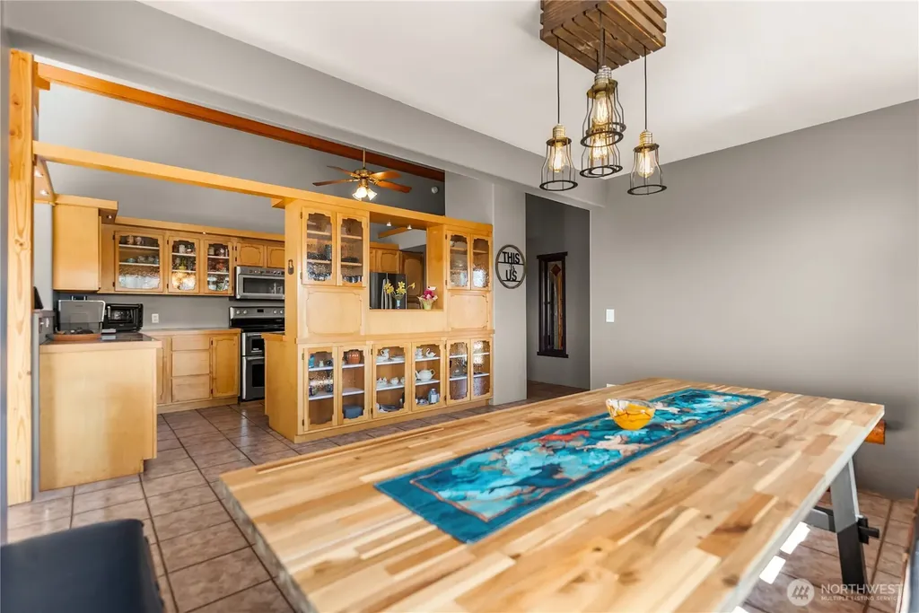 30 Tamarack Trail Oroville WA 98844