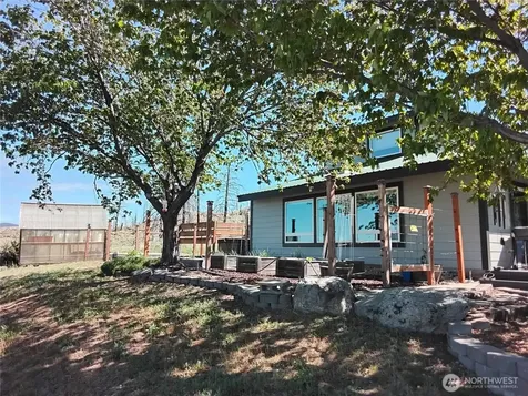 30 Tamarack Trail Oroville WA 98844