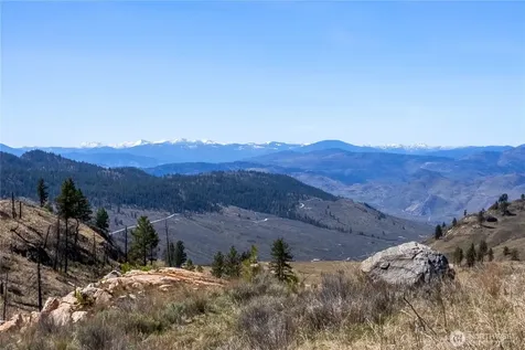 30 Tamarack Trail Oroville WA 98844