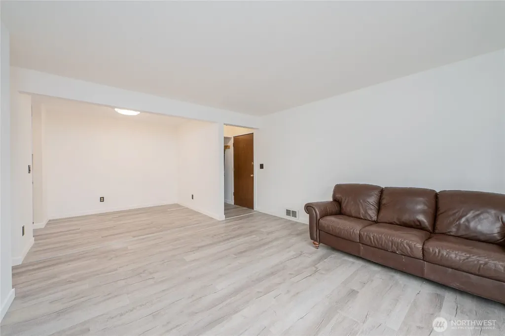 1505 N Visscher Street Tacoma WA 98406