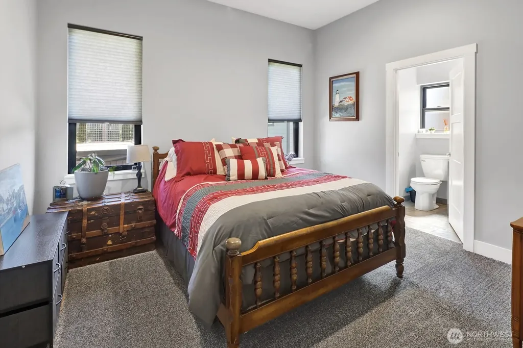 8802 Line Road Lynden WA 98264