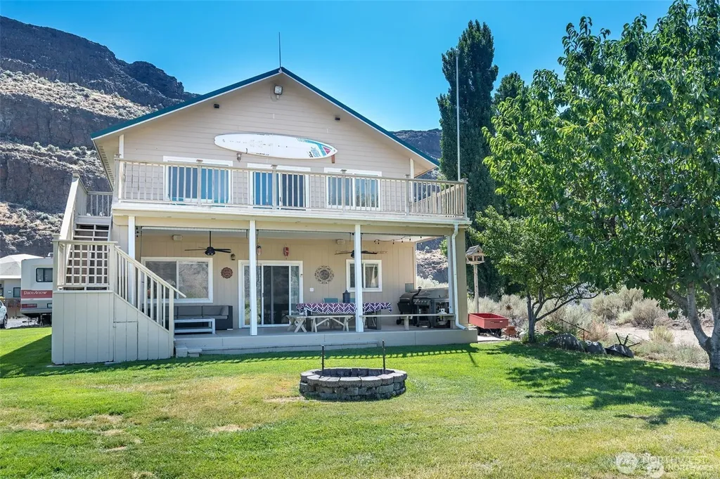 312 SW River Drive Quincy WA 98848
