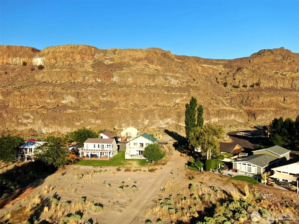 312 SW River Drive Quincy WA 98848