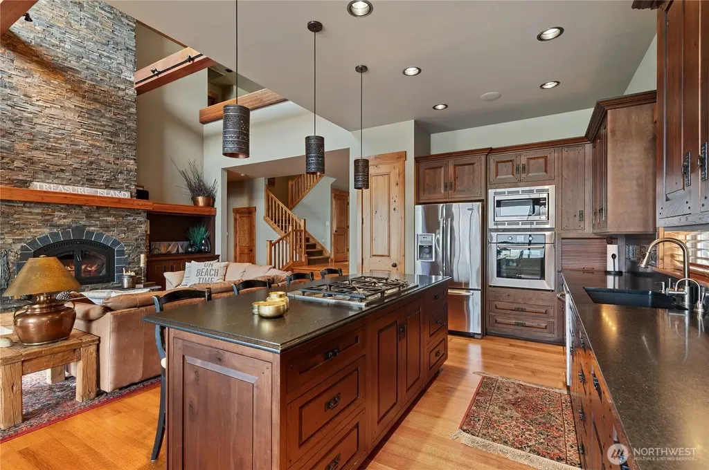 630 E Treasure Island Drive Allyn WA 98524