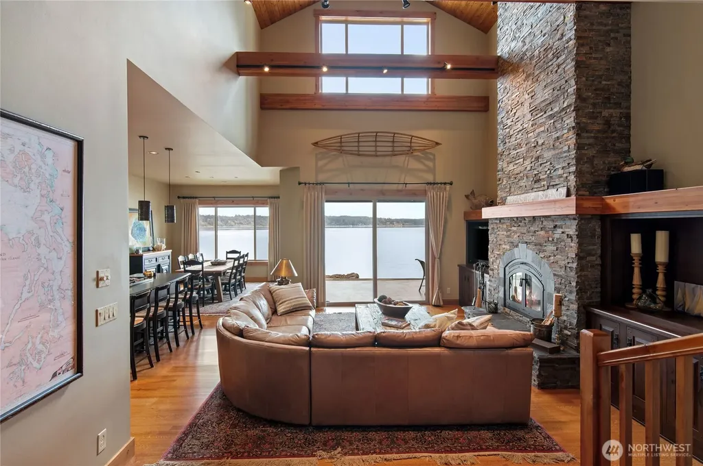 630 E Treasure Island Drive Allyn WA 98524