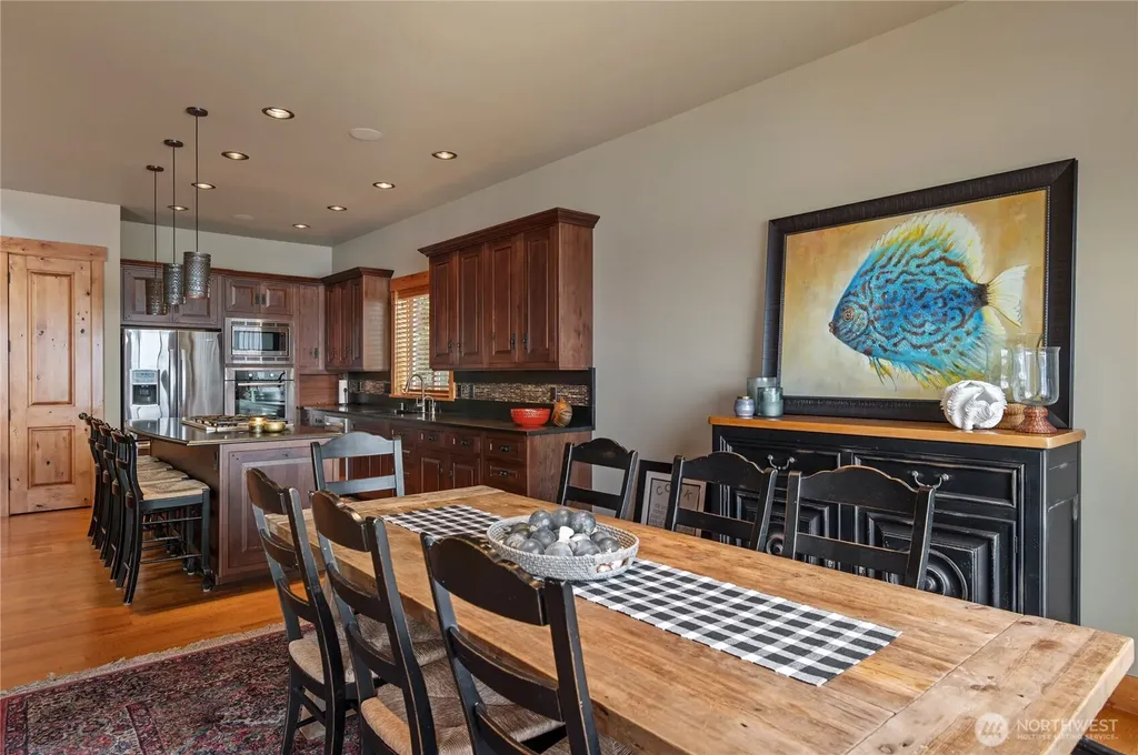 630 E Treasure Island Drive Allyn WA 98524