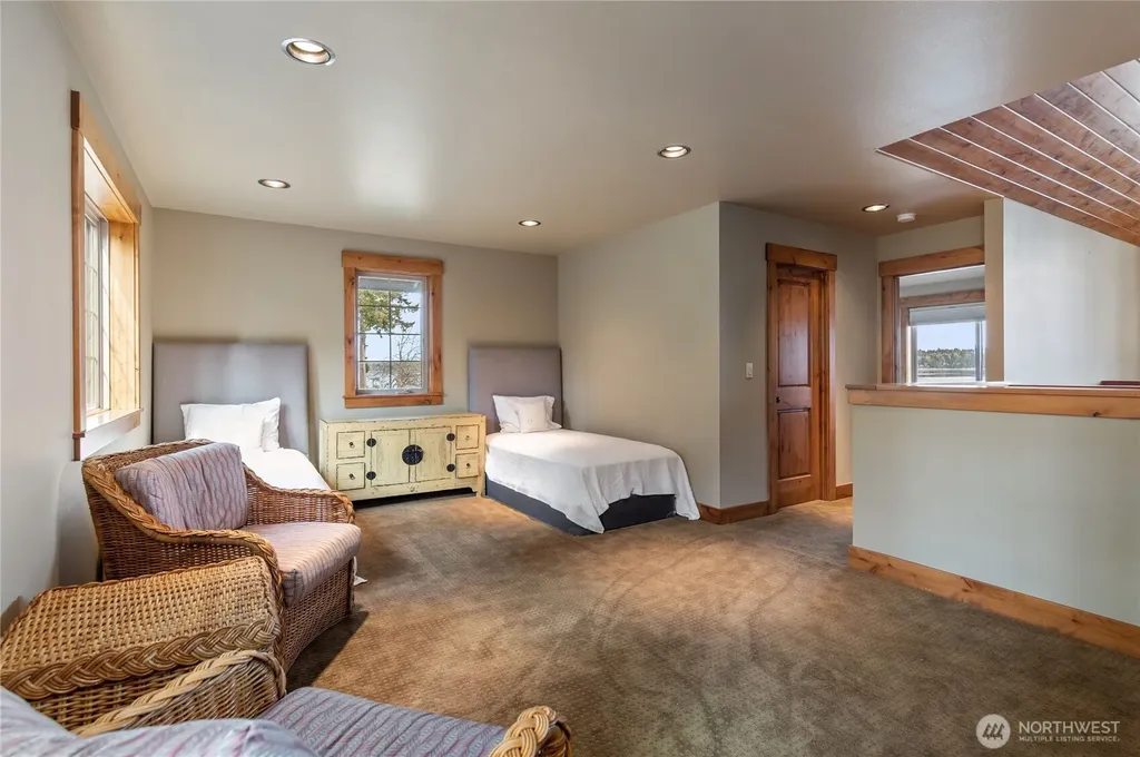 630 E Treasure Island Drive Allyn WA 98524