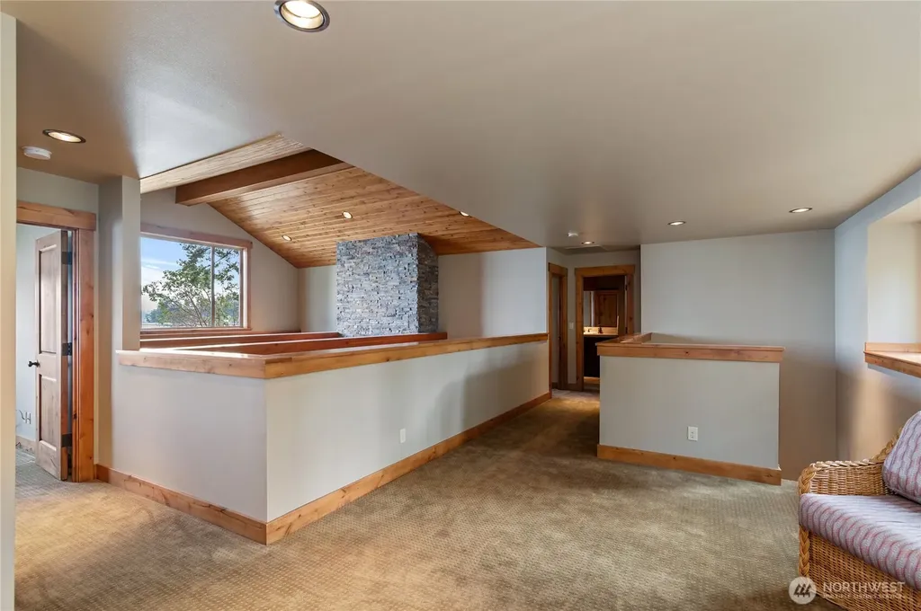 630 E Treasure Island Drive Allyn WA 98524