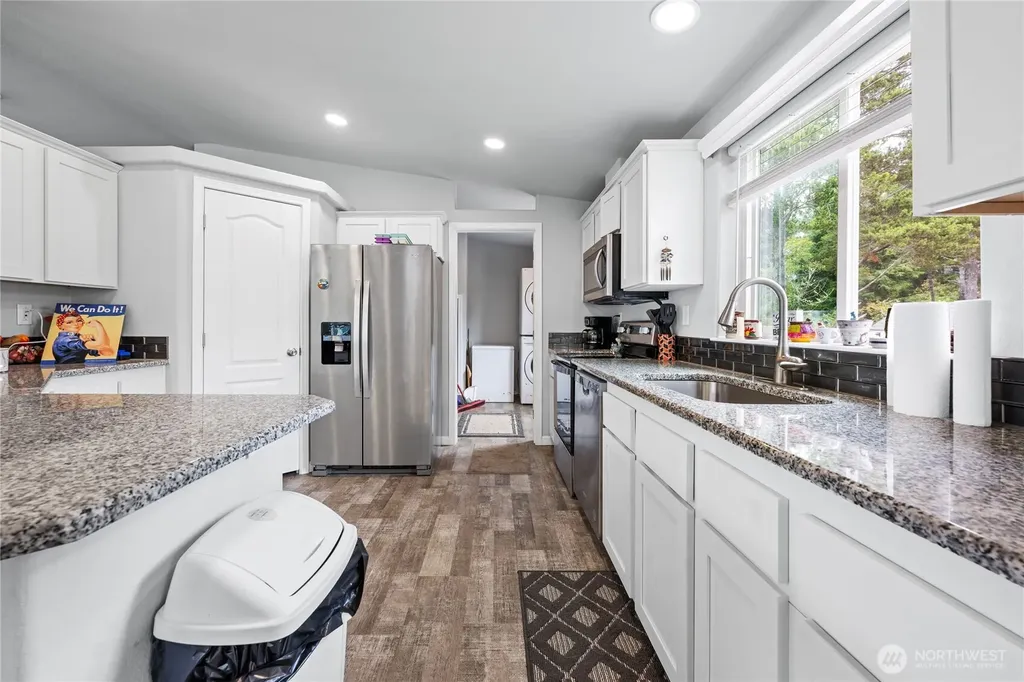 1225 204th Lane Ocean Park WA 98640