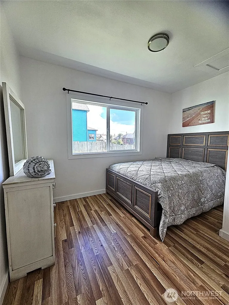 616 W 1st Street Aberdeen WA 98520